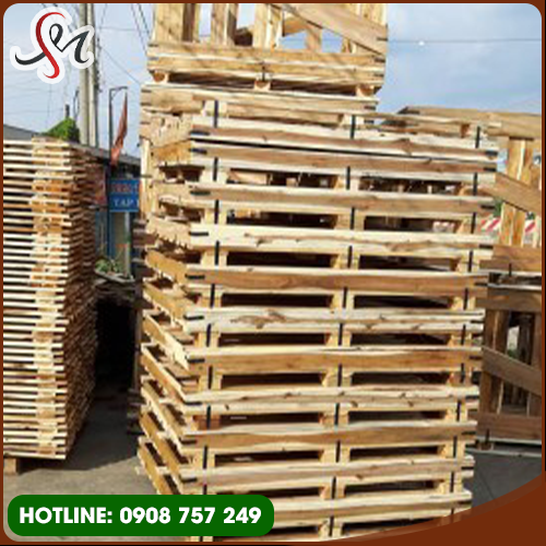 Pallet gỗ